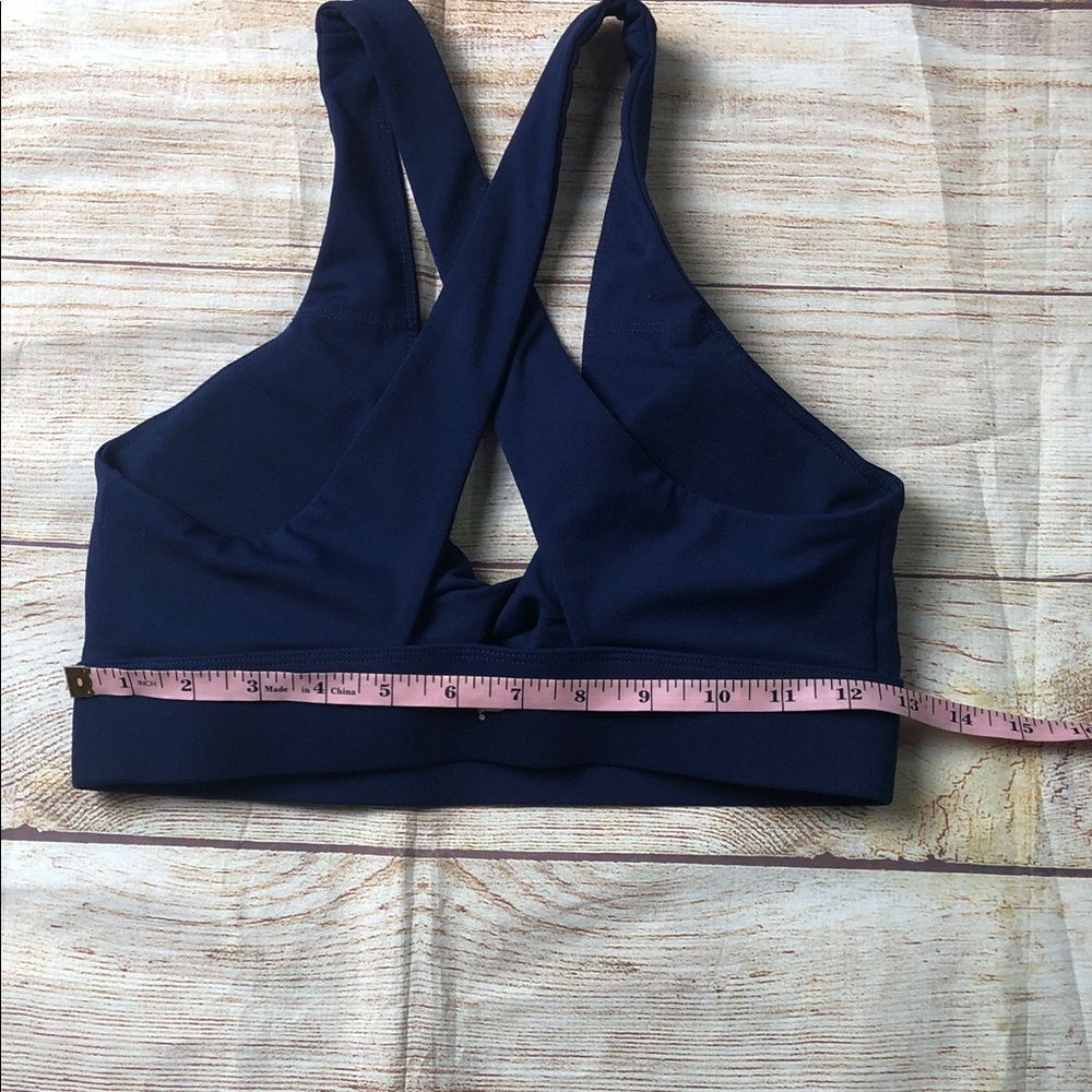 Fabletics Navy Blue Oasis Twist Sports Bra - Picture 5 of 6
